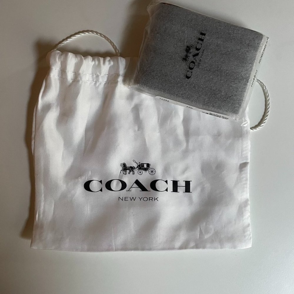 Coach Slim Billfold Wallet